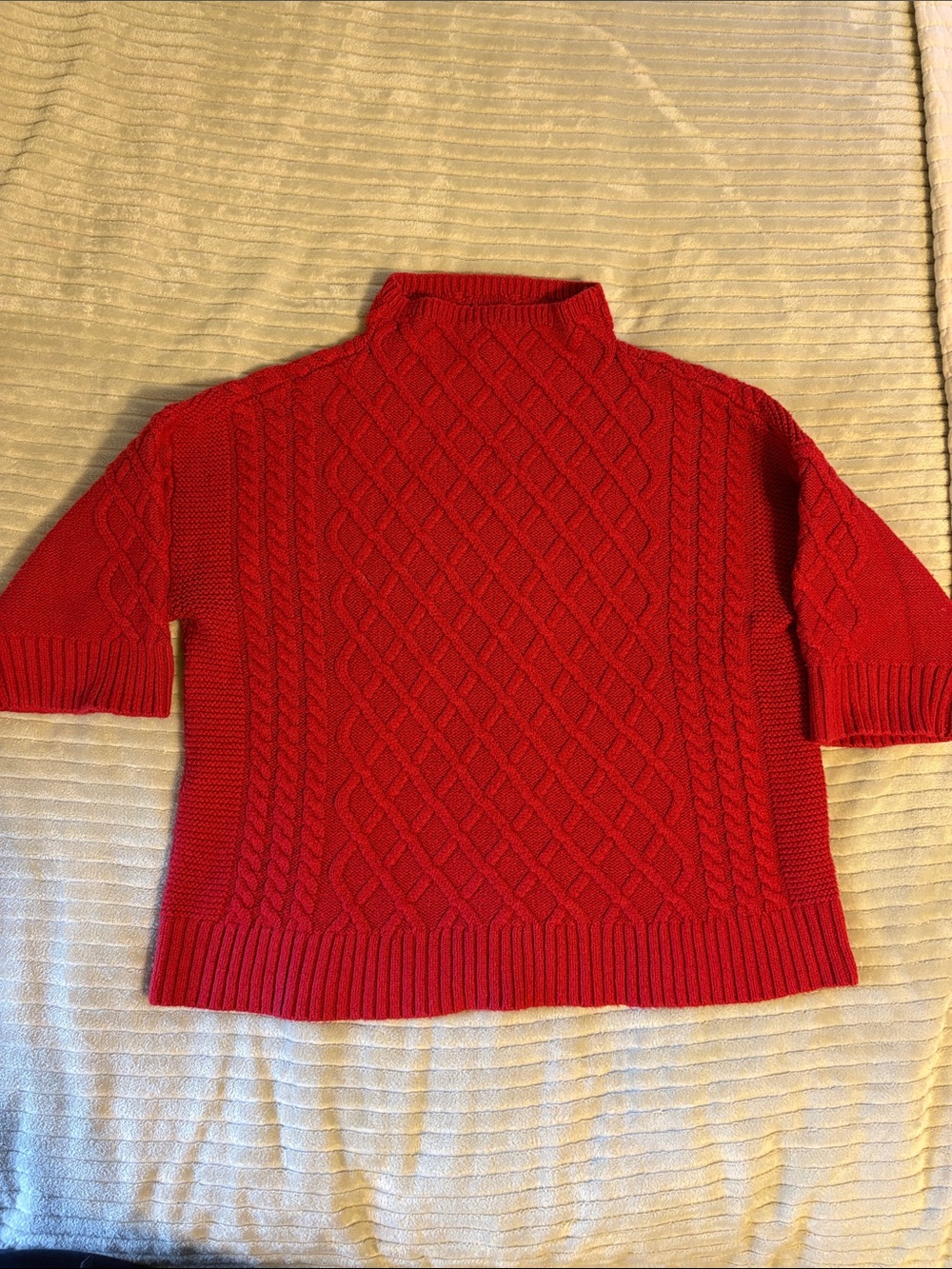 Vince Camuto Red Cable-Knit Short-Sleeve Turtleneck Sweater